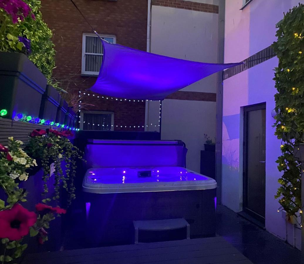 3 The View Apartments Ilfracombe - Hot Tub, Parking, Lift, Ev エクステリア 写真