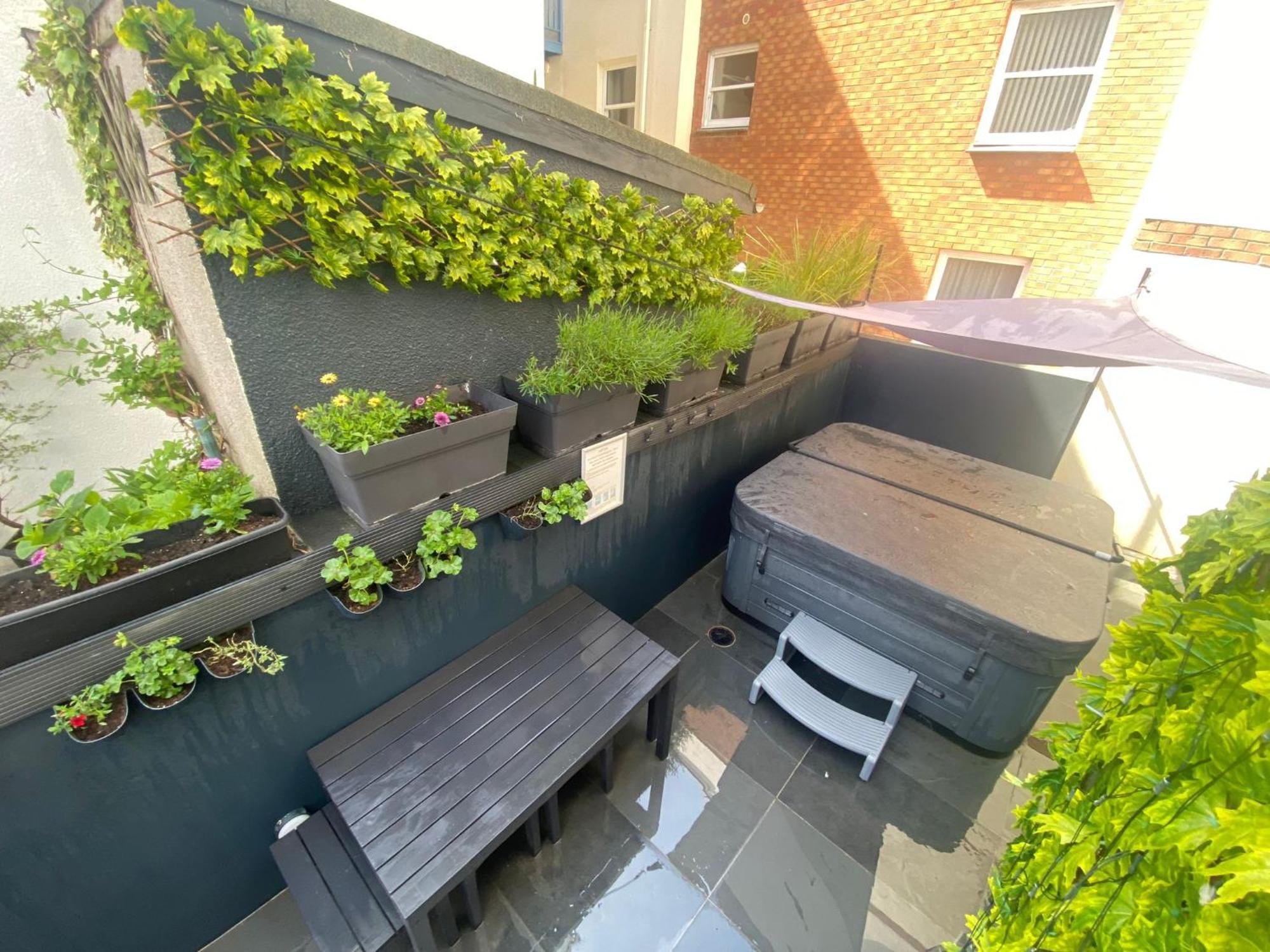 3 The View Apartments Ilfracombe - Hot Tub, Parking, Lift, Ev エクステリア 写真