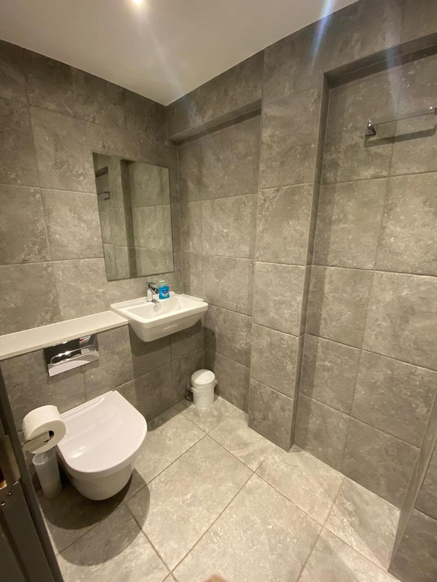 3 The View Apartments Ilfracombe - Hot Tub, Parking, Lift, Ev エクステリア 写真