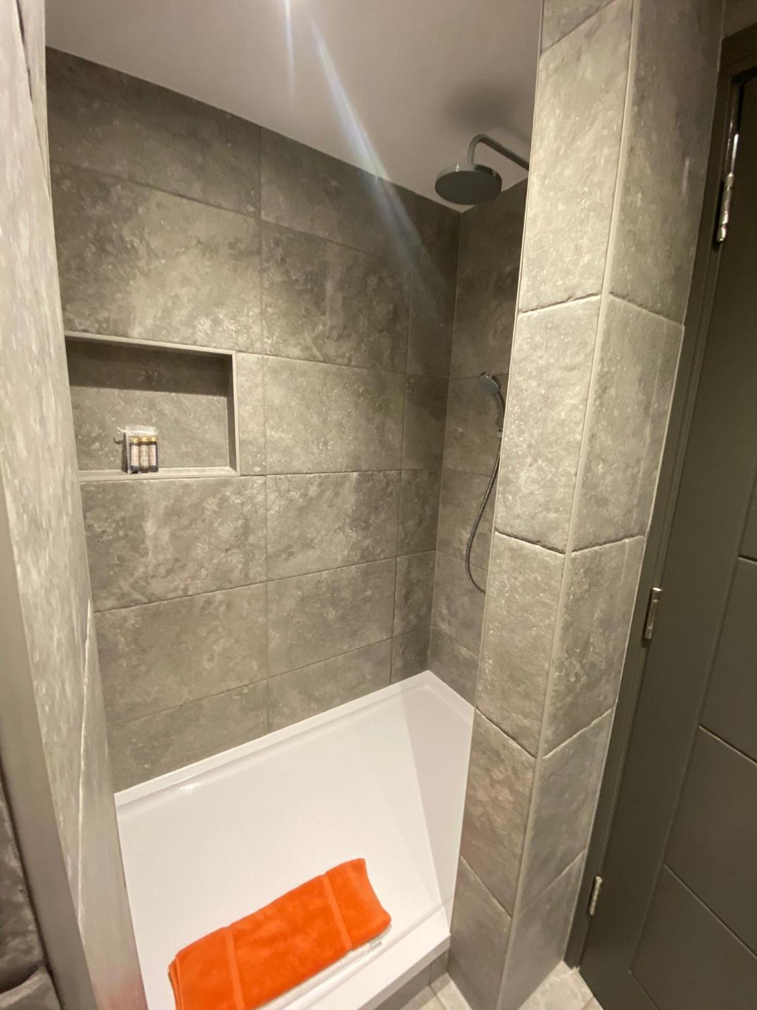 3 The View Apartments Ilfracombe - Hot Tub, Parking, Lift, Ev エクステリア 写真