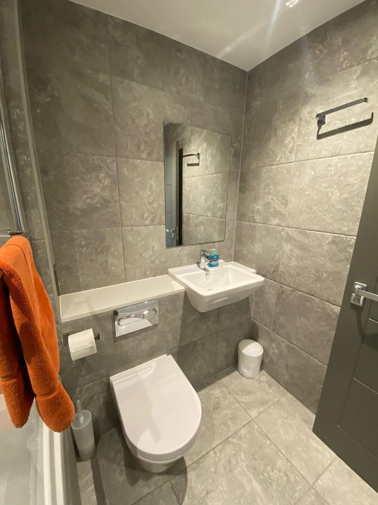 3 The View Apartments Ilfracombe - Hot Tub, Parking, Lift, Ev エクステリア 写真